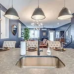 Honky Tonk Game Room With Rooftop Deck