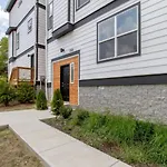 Beautiful Luxury Downtown Home Private Roofdeck