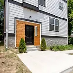Beautiful Luxury Downtown Home Private Roofdeck
