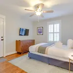 East Paradise 4 Bedroom Large Backyard * Nashville