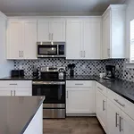 Minutes To Broadway Music Modern Townhome Nashville