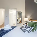 Stylish Luxury Private Rooftop Space Hillsboro