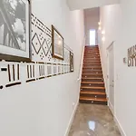 Stylish Luxury Private Rooftop Space Hillsboro