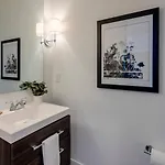 Beautiful Townhomes 2 Units With Outdoor Patios Nashville