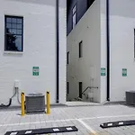 Music Row Country Retreat Balcony And Hot Tub