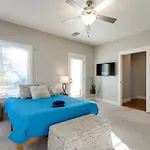Charming Retreat Near Music Row & Vanderbilt Nashville