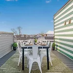 The Sunflower - Mins To Broadway And Rooftop Patio! Nashville