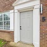 Brentwood U5 I Cozy & Comfy I 2Bd I Free Parking