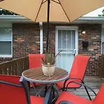 Belmont Kings 1 Mile To Downtown And Park Free