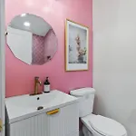 Barbie Dream - Near Restaurants, Coffee And Bar Holiday home