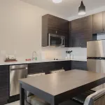 Hotel By Marriott Metro Center Nashville