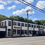 Luxury Home With Huge Rooftop And 7 Beds