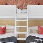 The Camellia & The Bluestem - Two Four Bedroom Homes Holiday home Nashville