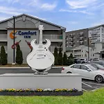 Comfort Downtown - Music Center Inn 4*