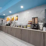 Comfort Downtown - Music Center 4* Nashville