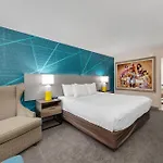 Comfort Downtown - Music Center 4* Nashville