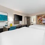Comfort Downtown - Music Center