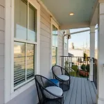 Holiday home Funtastic 4 Bdr In The Nations