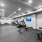 Penthouse Luxury With Pool Patio And View Walk To Broadway Holiday home Nashville
