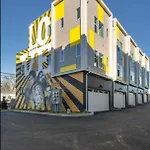 House Of Many Records - Brand New Spacious Luxury Nashville