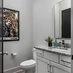 House Of Many Records - Brand New Spacious Luxury Holiday home Nashville