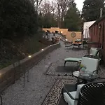 Cozy Retreat In Upscale Green Hills In West Nashville