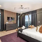 Luxe-High Note-Rooftop Hot Tub-3 Mins To Broadway
