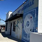 Riverside Retreat Near 5 Points