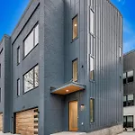 Luxury Hot Tub & Rooftop Deck Downtown Nashville