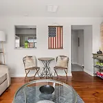 Riverfront 786 Holiday home
