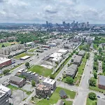 5 Min To Broadway+Walkable+Private Rooftop