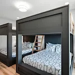 Side By Side Nash Homes - Relaxing Rooftop Patios