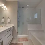 Gorgeous 2miles To Lower Broadway Holiday home *