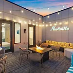 The Southern Lady - Newly Renovated Spacious Patio