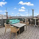 Holiday home The Southern Lady - Newly Renovated Spacious Patio *