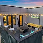 Holiday home The Southern Lady - Newly Renovated Spacious Patio *