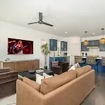 Holiday home - 1701 Lischey Ave