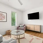 4bd Townhome East Nash With Rooftop 12ppl Nashville