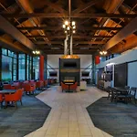 Express Airport By Ihg Hotel 3*