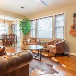 The Musicians Cottage By Stay Local Nashville