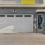 Rooftop Deck 2 Car Garage Near Downtown Nashville