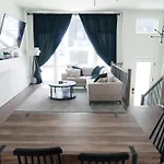 Nashville Riverfront Bliss