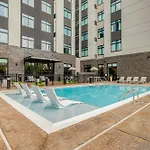 Hotel By Marriott Metro Center