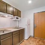 Woodspring Suites Nashville Airport