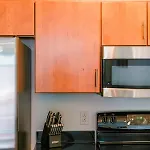 Modern Germantown - Walkable, Quiet & Apartment