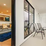 Illume 305