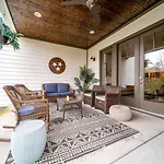 Nell\'S Haven Two Miles To Downtown & Broadway