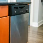 Modern Germantown - Walkable, Quiet & Apartment *