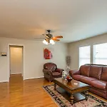 Villa Huge For Groups Near Downtown *