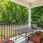 Villa Huge For Groups Near Downtown Nashville